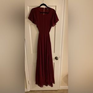 Lulu’s- Garden Bliss Burgundy Cutout Maxi
Dress